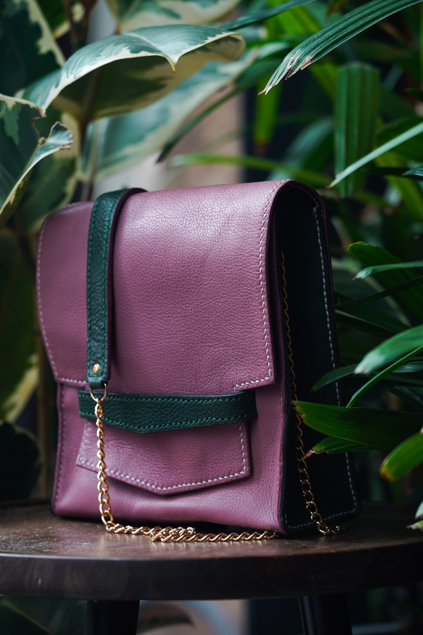 Vintage Pink & Green Essential