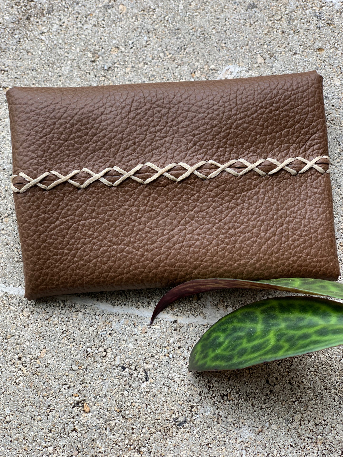 Mary - Upcycled Leather Card Wallet with key Hook