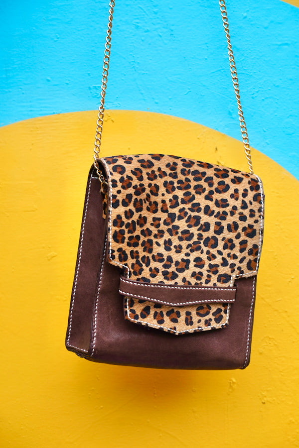 Leopard & Brown Essential